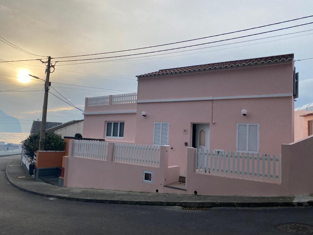Casa Da Ribeira - Mosteiros Mosteiros  Esterno foto